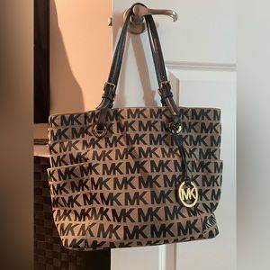 Michael Kors bag